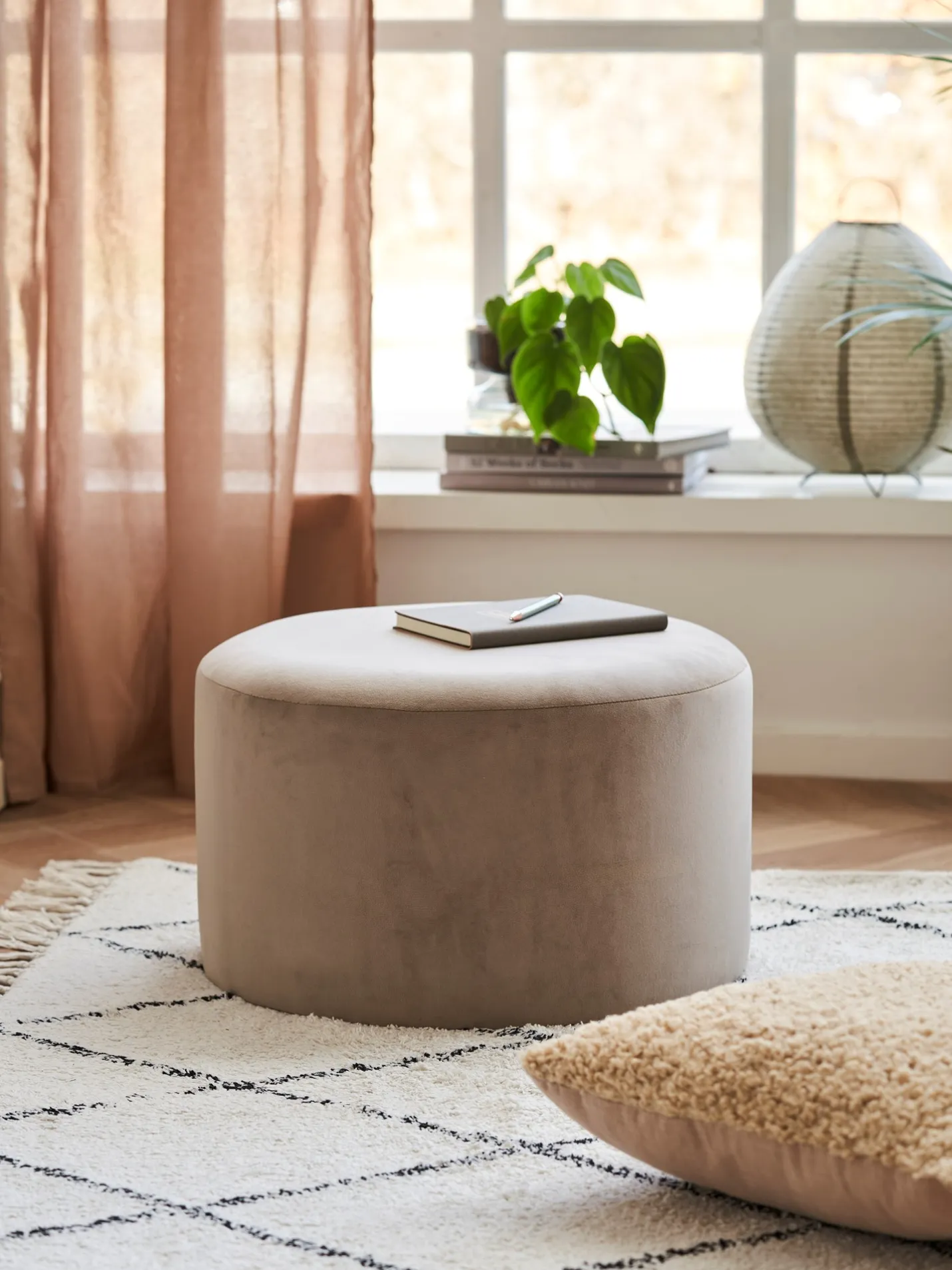 Søstrene Grene Schweiz Hocker Light Brown