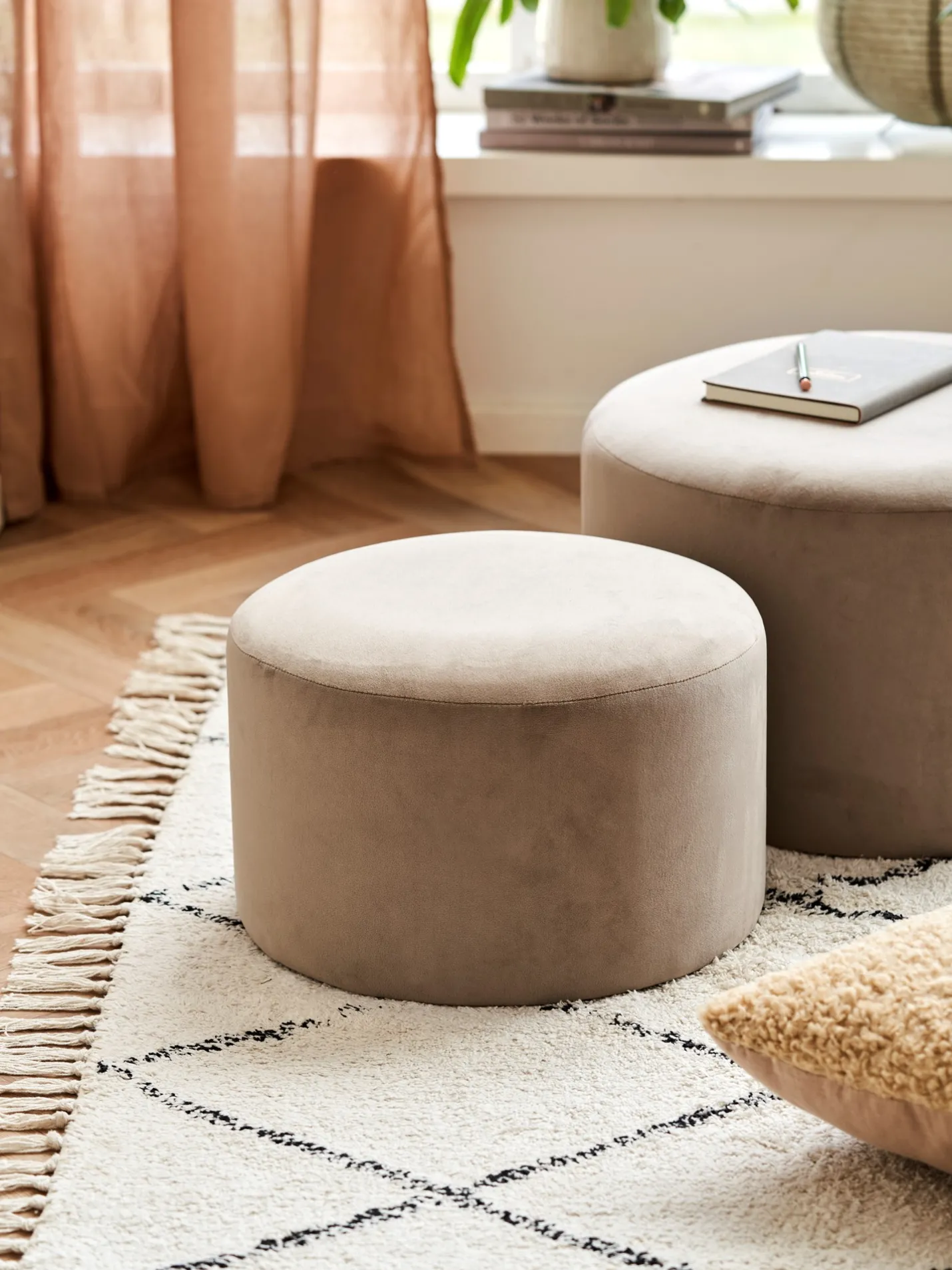 Søstrene Grene Schweiz Hocker Light Brown