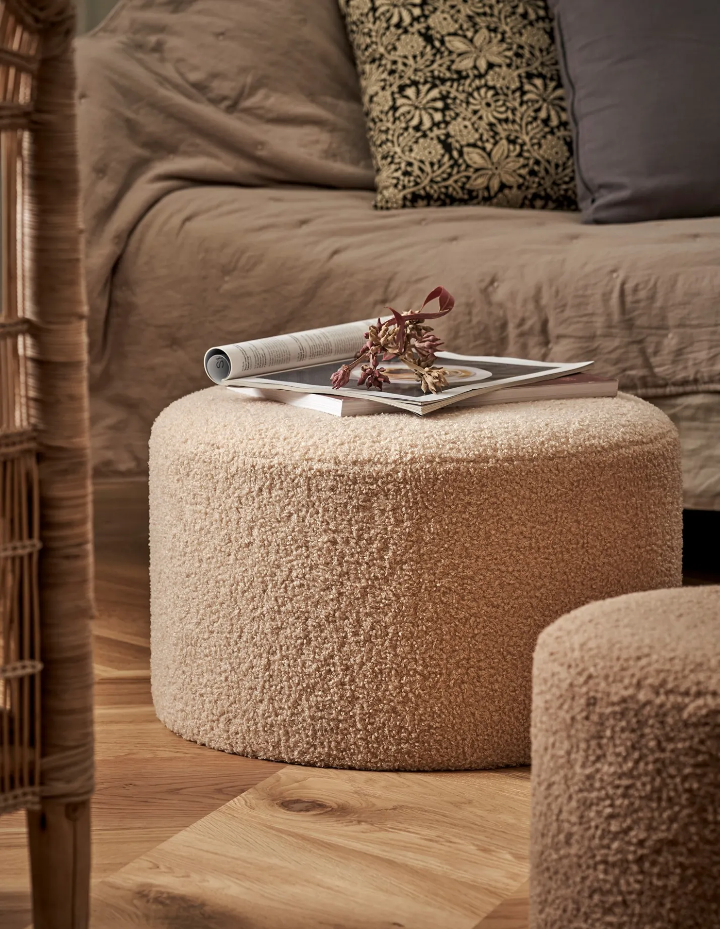 Hot Søstrene Grene Schweiz Hocker Mit Teddy-Stoff