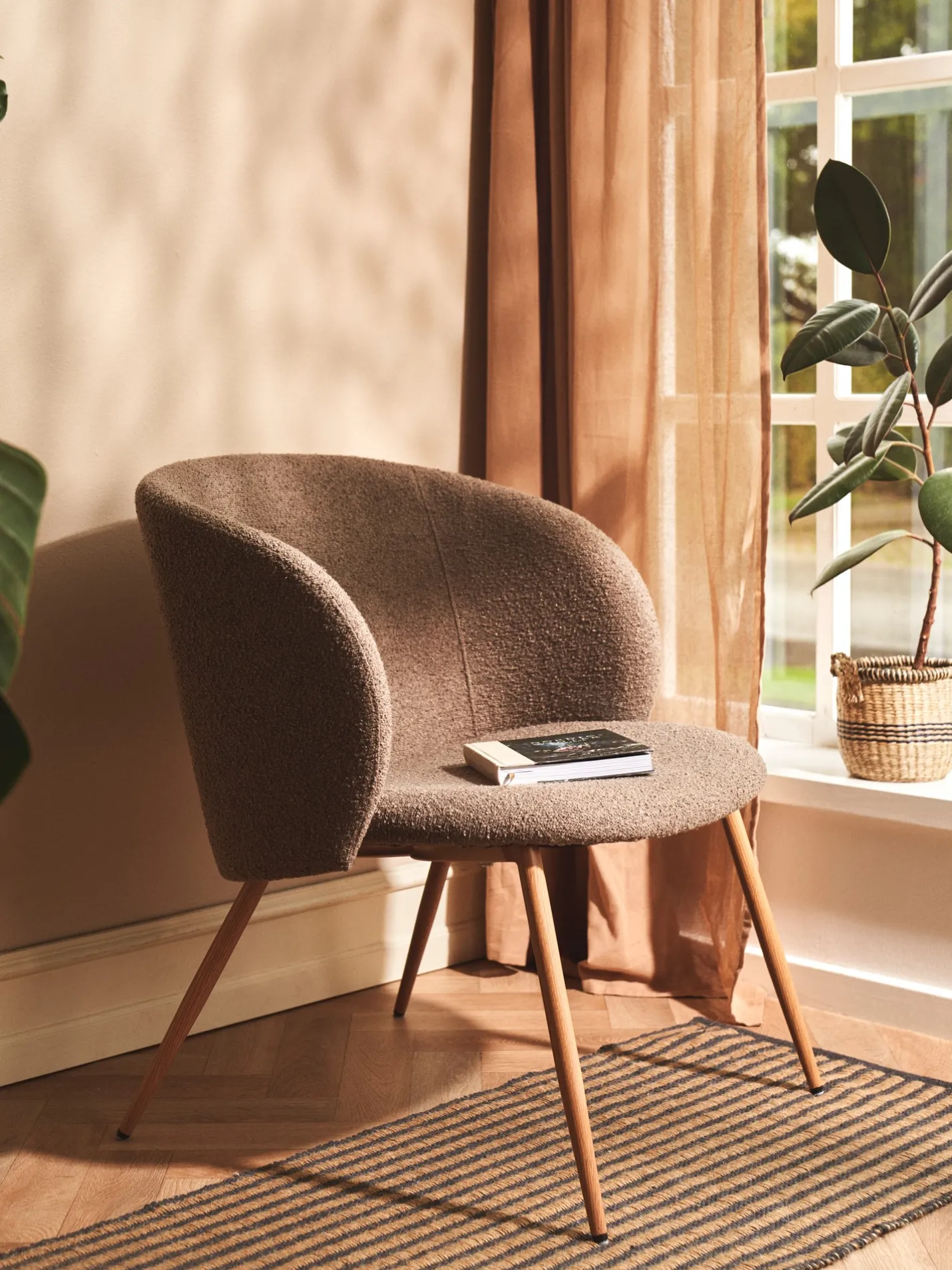 Outlet Søstrene Grene Schweiz Loungesessel Mit Bouclé-Stoff Brown