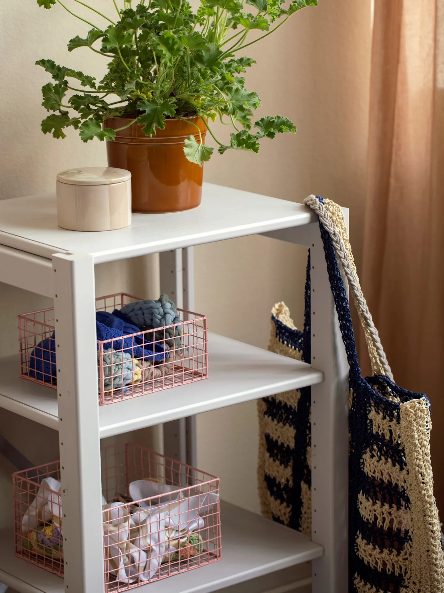 New Søstrene Grene Schweiz Regal Off White