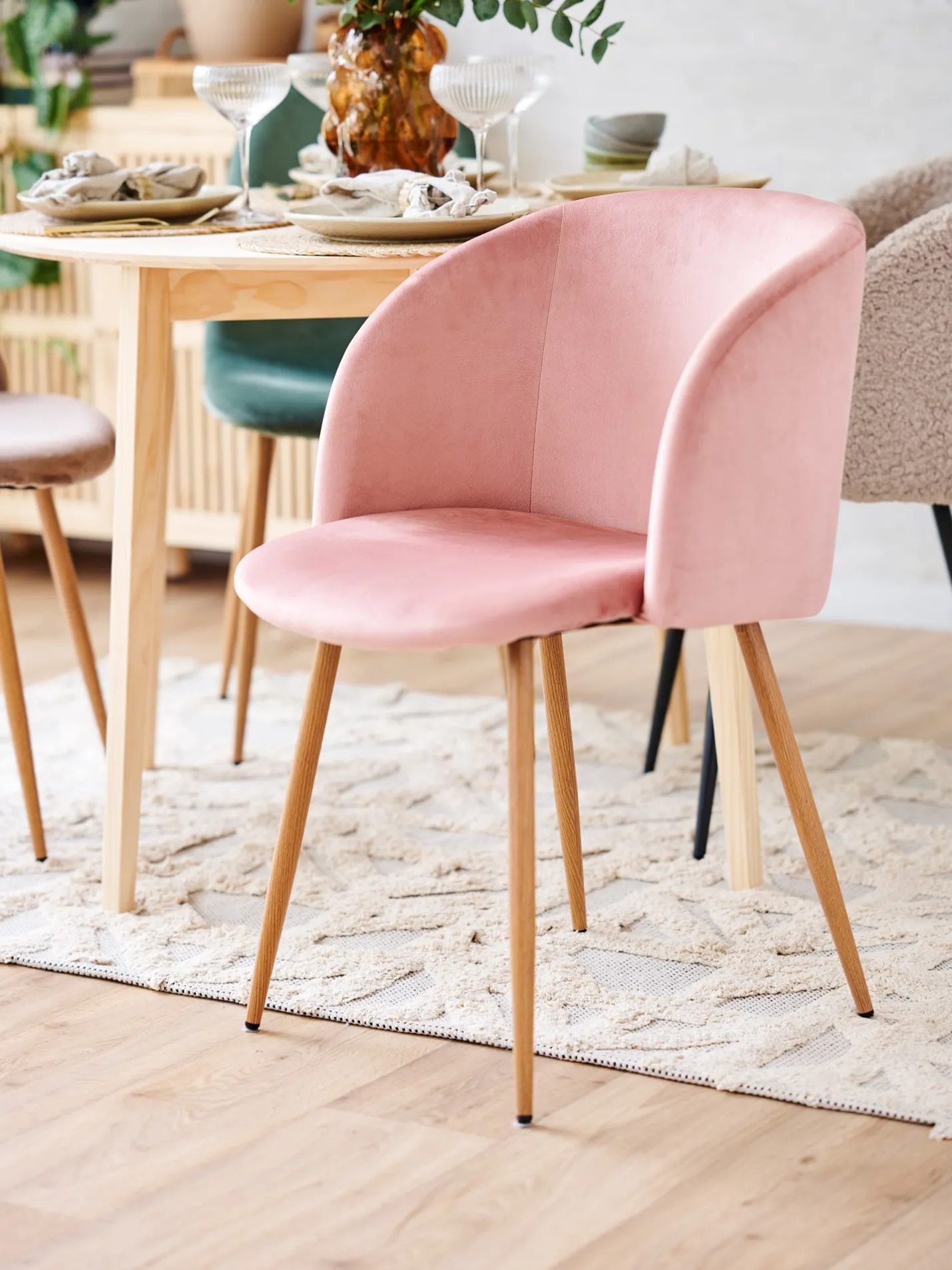 Outlet Søstrene Grene Schweiz Samtstuhl Dark Rose