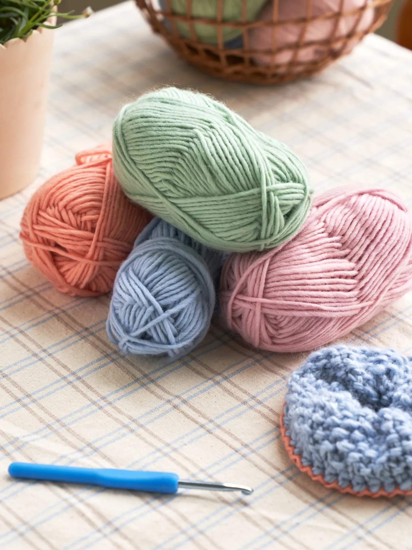 New Søstrene Grene Schweiz Strickwolle Rose