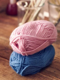 Søstrene Grene Schweiz Strickwolle Coral