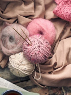 Hot Søstrene Grene Schweiz Strickwolle Rose