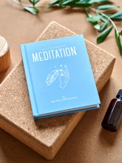 Clearance Søstrene Grene Schweiz The Little Book Of Meditation Milky Blue
