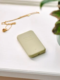 Outlet Søstrene Grene Schweiz ToCHARGE QI Powerbank Spring Green